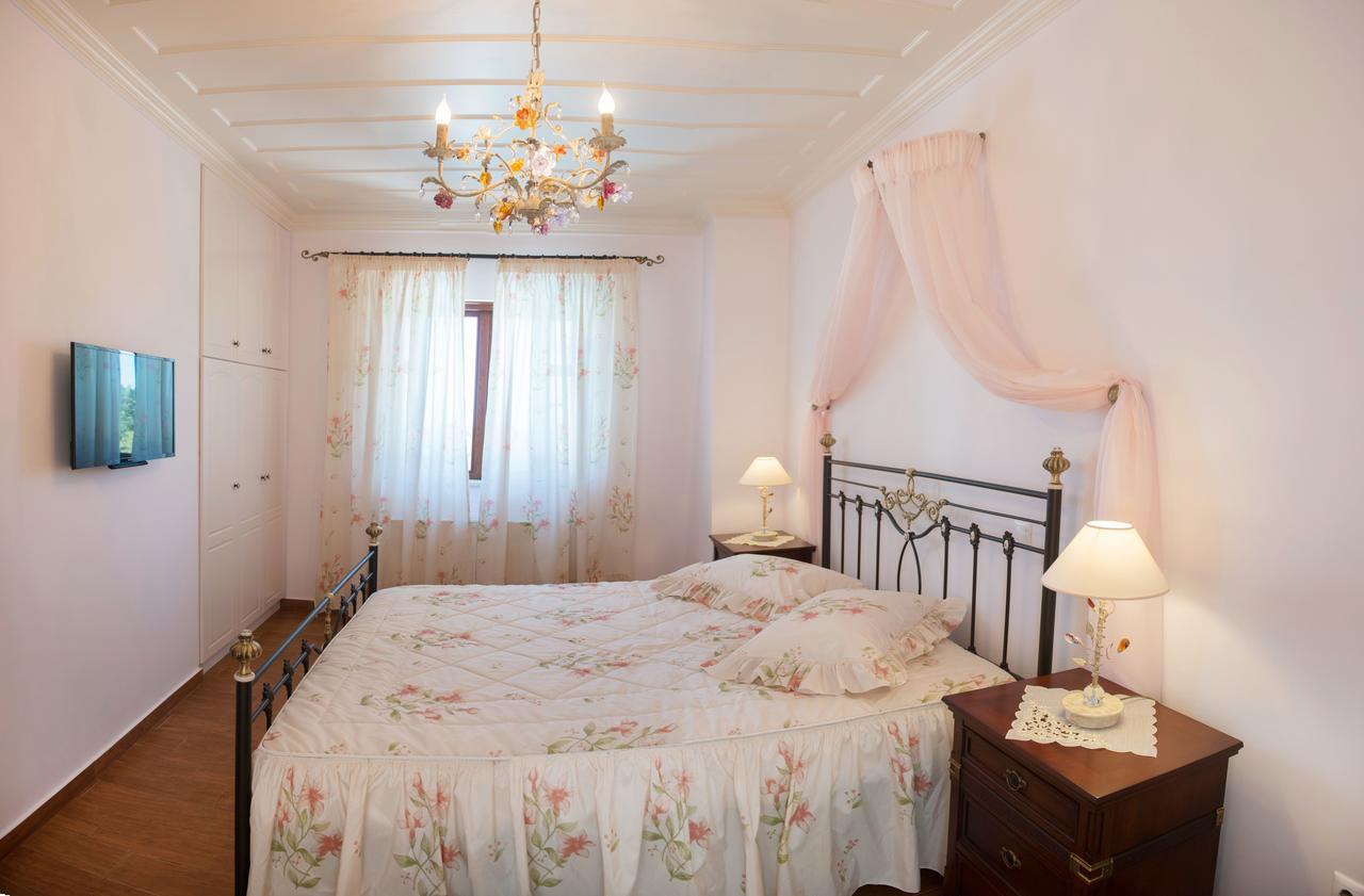 Florena Villas Σπανοχώρι Εξωτερικό φωτογραφία